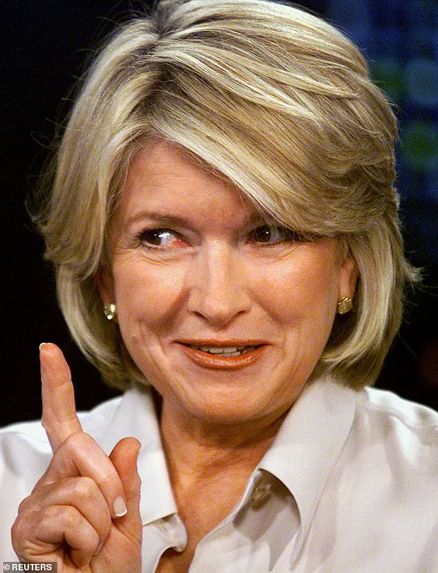 Common Kitchen Ingredient May Offer Effective Solution for Laundry Yellowing