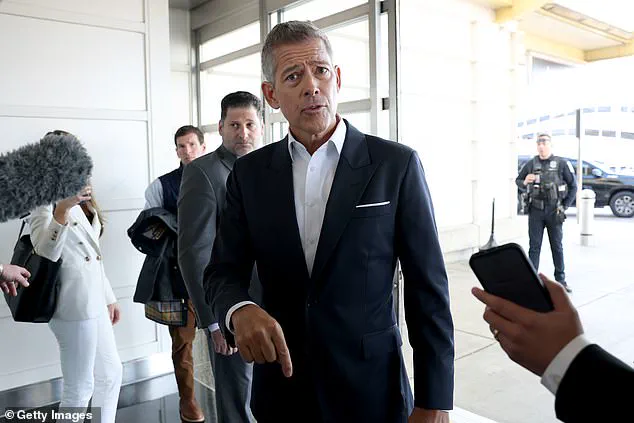 Transportation Secretary Urges 'Dressing with Respect' Amid Controversy Over Holiday Air Travel Attire