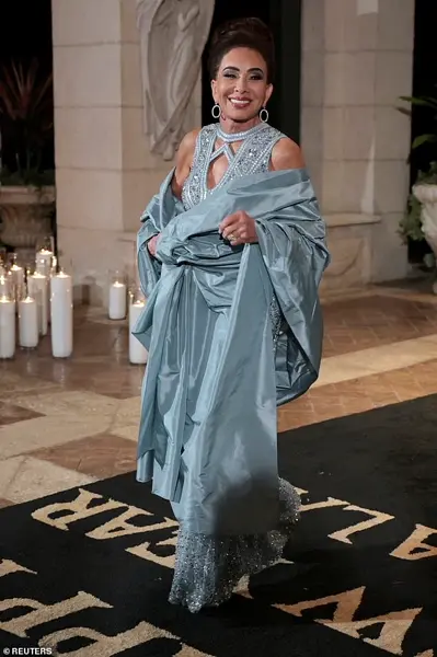 Donald Trump’s Mar-a-Lago New Year’s Eve Tradition: A Three-Decade Evolution from Elite Gathering to Political Hub