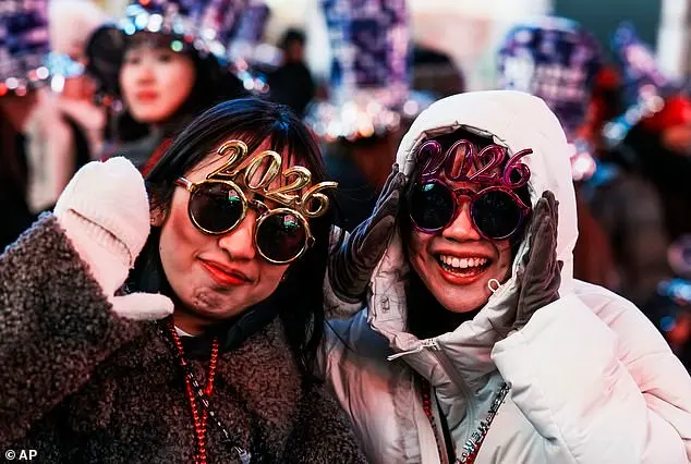 Nostalgia and Chill: Times Square's 2026 New Year's Eve and the Community's Resilient Celebration