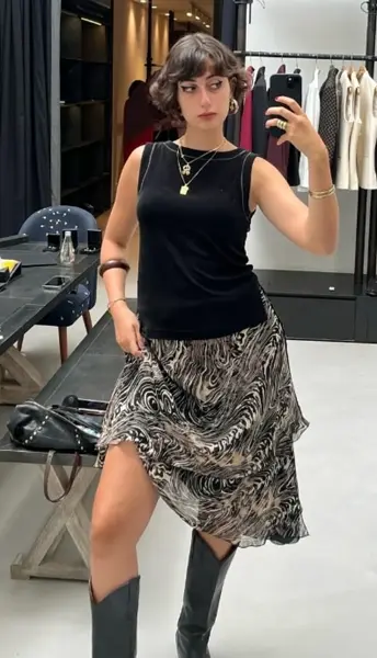 Zohran Mamdani's 2026 New Year's Day: From Solo Campaigning to Celebrating with Wife