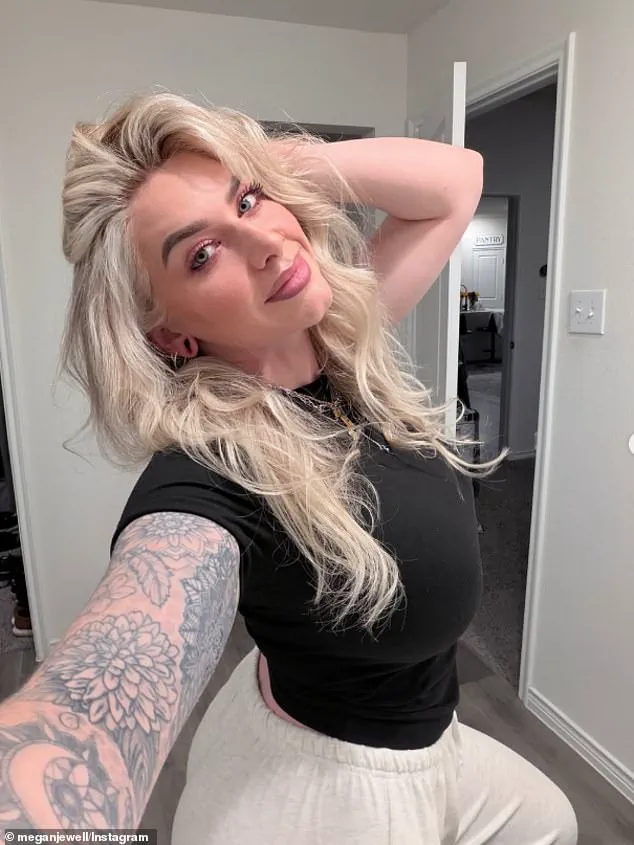 Texas Woman's Controversial Social Media Post on Flight Experience Leads to Financial Windfall