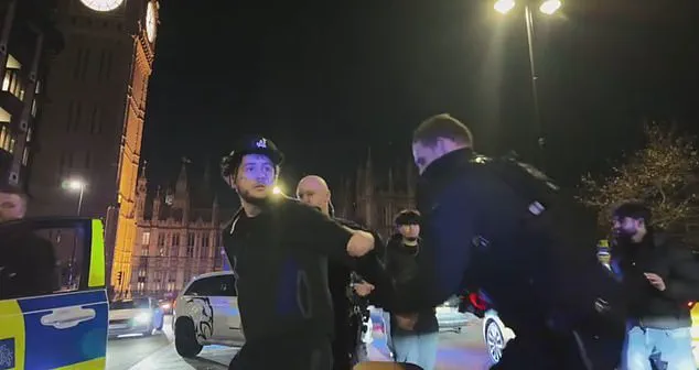 Twitch Streamer Arrested for Waving Toy Gun Outside Big Ben Amid Public and Authority Criticism