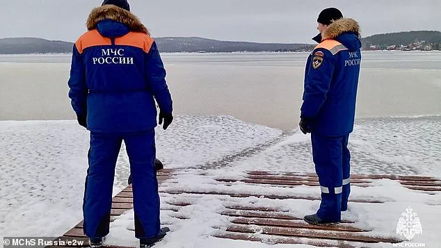 Tragic Disappearance of Belarusian Tourist on Tuloma River During New Year's Celebrations in Arctic Russia