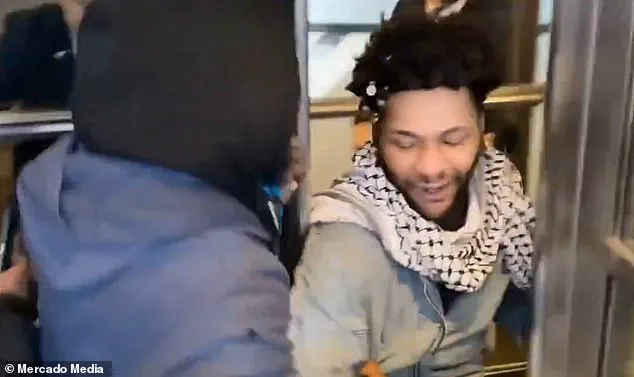 Violent Protest at Minneapolis Courthouse Sparks Debate Over Federal Law Enforcement and ICE Accountability