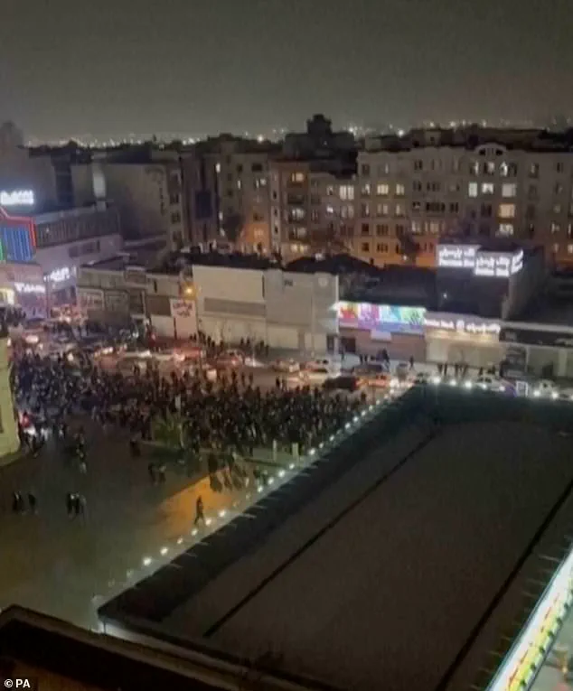 Iranian Protests Expand Amid Crackdown, Internet Restrictions, and Currency Crisis Origins