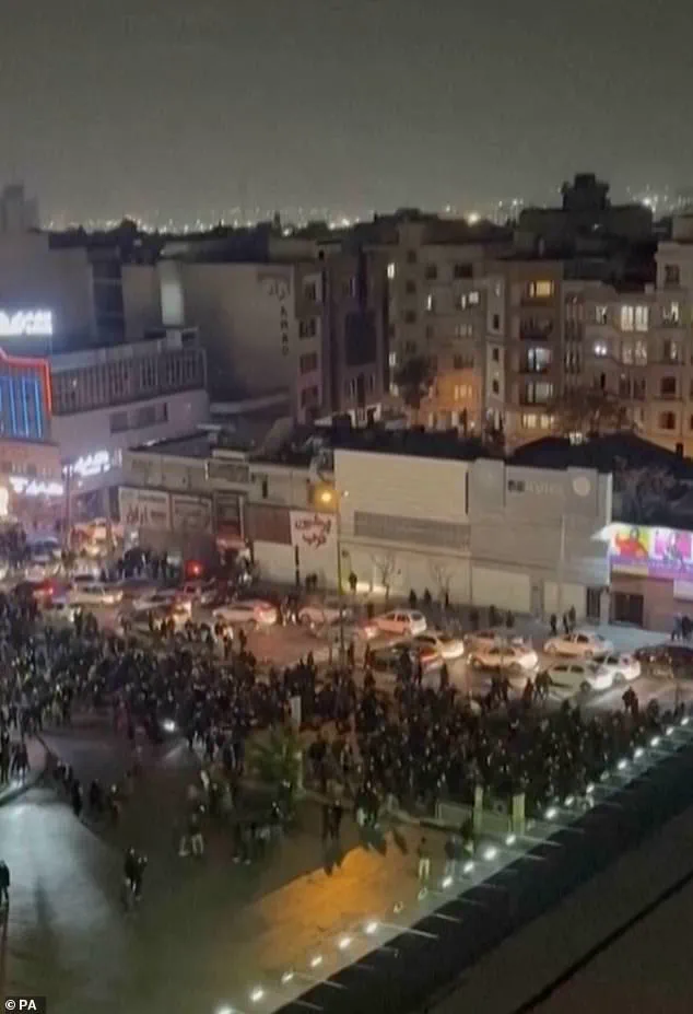 Iranian Protests Expand Amid Crackdown, Internet Restrictions, and Currency Crisis Origins