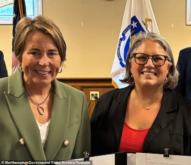 Bill Scher's Public Apology Follows Grocery Store Confrontation with School Committee Member