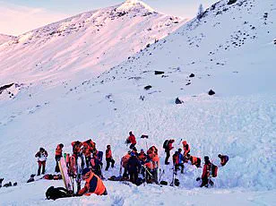 Eight Skiers Killed in Three Avalanches in Austria on January 17, 2026