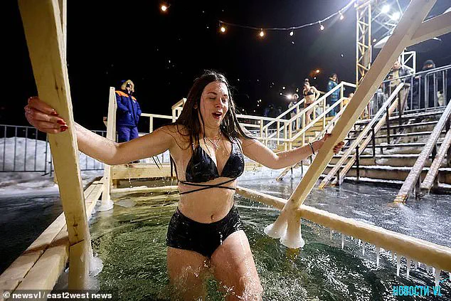 Defying Subzero Temperatures: Russians Embrace Orthodox Epiphany Tradition, 'It's a Test of Faith and Endurance,' Says Participant