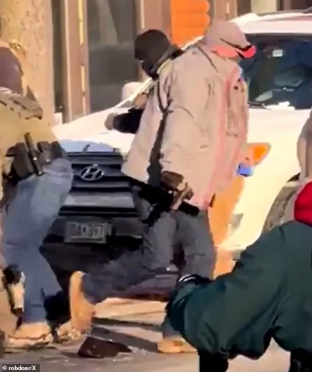 Debate Over Lethal Force by Federal Agents in Minneapolis After Killing of U.S. Army Veteran and Nurse Alex Pretti