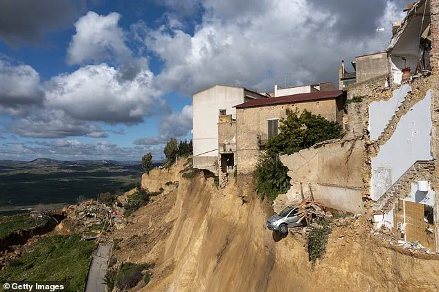 Exclusive Aerial Footage Reveals Devastation of Sicilian Landslide, Highlighting Limited Access to Critical Information