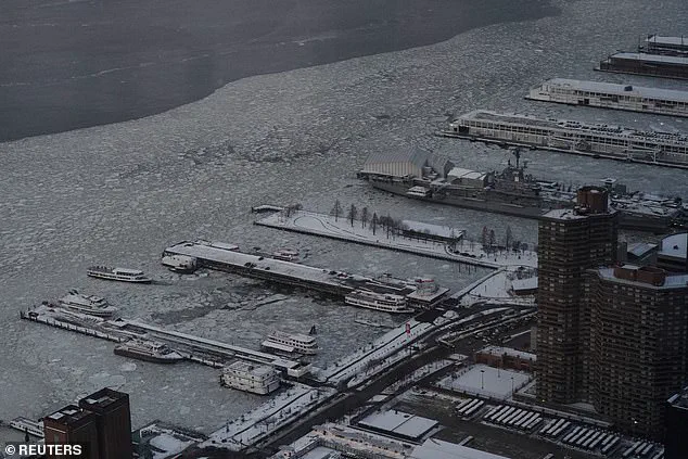 New York City's Rivers Freeze Over, Leading to Prolonged Suspension of Commuter Ferries Amid Winter Storm