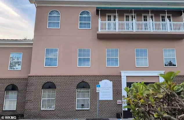 Florida Couple Sues Fertility Clinic Over Alleged IVF Mix-Up, Raising Safety Concerns