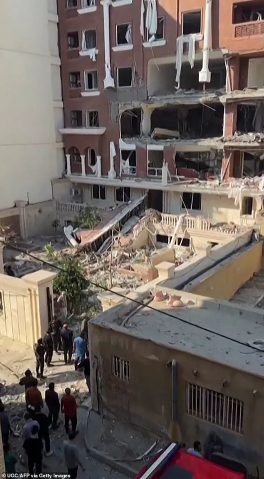 Explosions in Bandar Abbas Kill Five, Injure 14 as Iran's Protests Continue