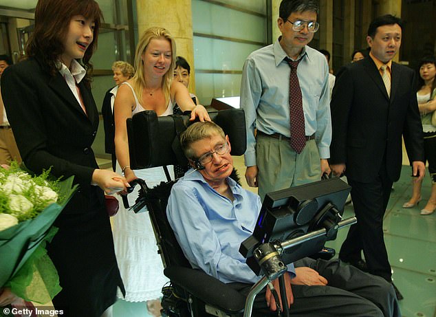 Stephen Hawking's Long-Term Carers in Epstein Files Photo, Family Clarifies