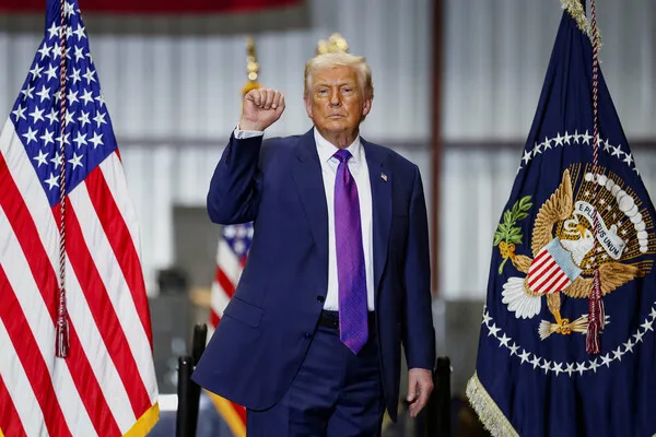 U.S. and Israel Launch Air and Naval Campaign Against Iran's Nuclear Ambitions, Avoiding Ground Troops