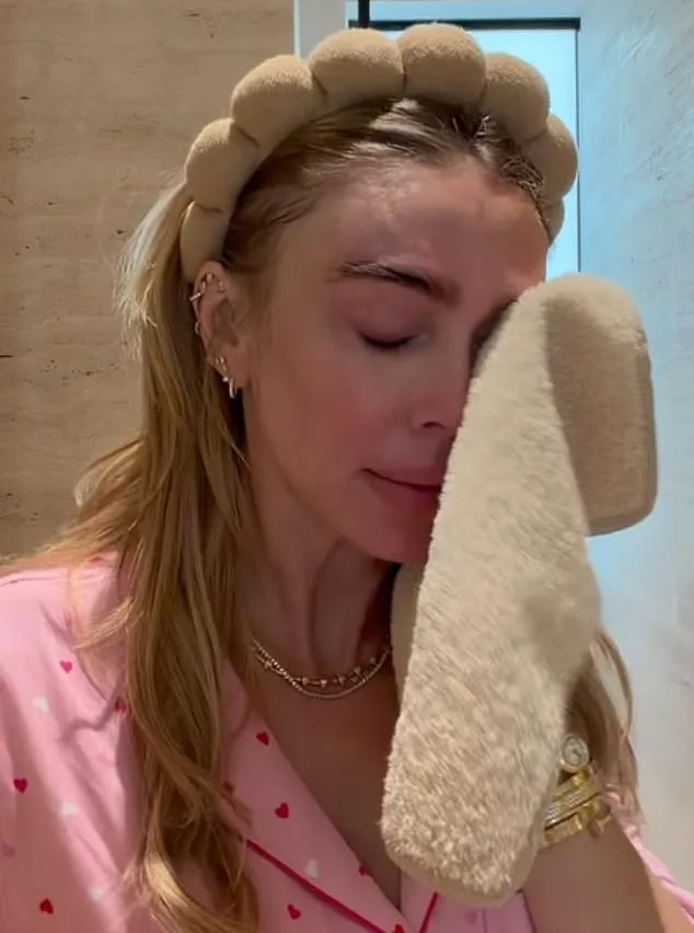 Dubai Hypermarket in Chaos as Panic Buying Follows Iranian Missile Attacks