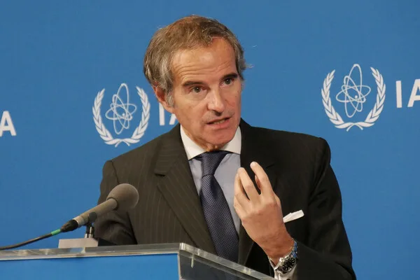 IAEA Chief Warns of Potential Mass Evacuations if Middle East Nuclear Plants Face Attacks