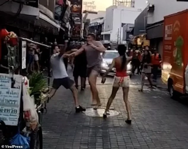British Tourists Hospitalized After Violent Altercation with Bodybuilder in Pattaya