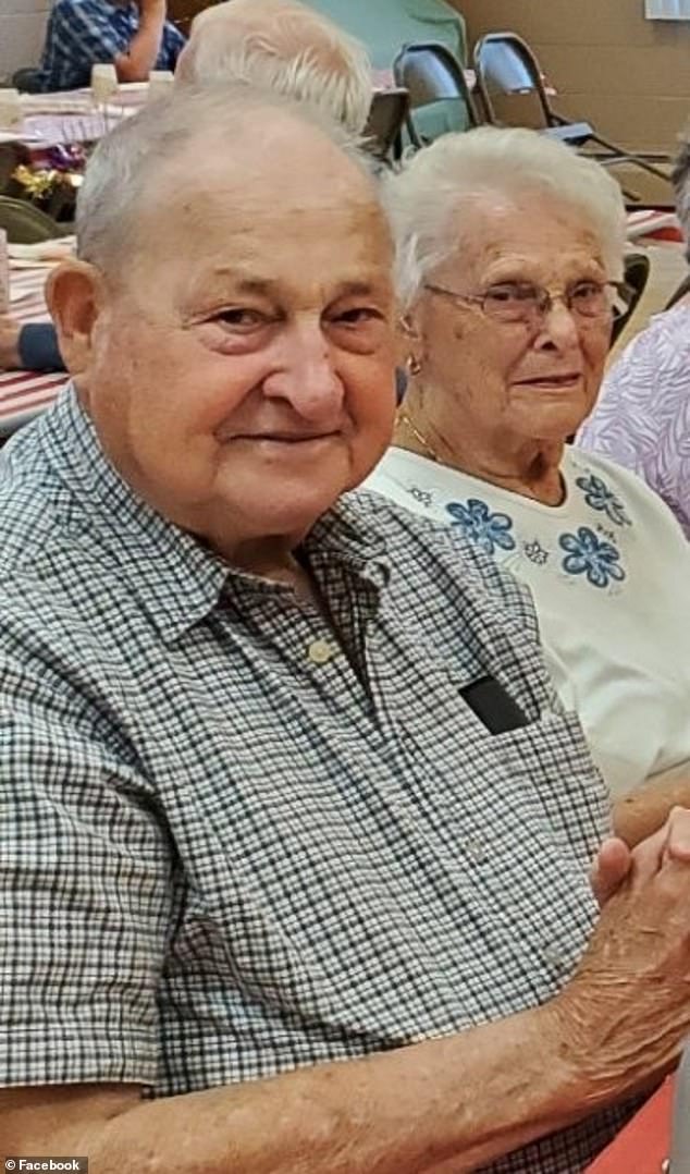 Kenneth and Marilyn Oland, 70-Year Married Couple, Die Holding Hands After Tragic Route 15 Crash