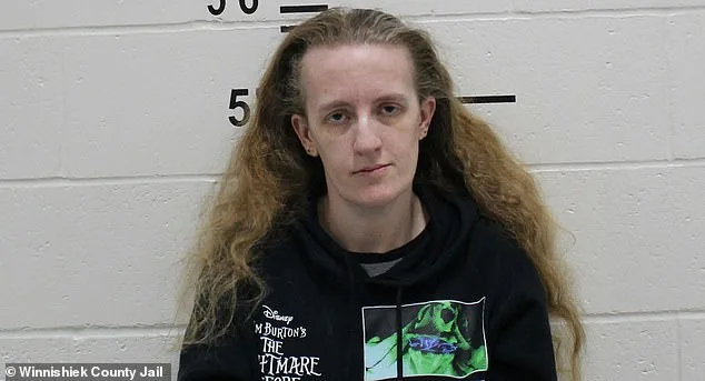 Iowa Mother Arrested in 'Twisted Attempt' to Induce Miscarriage by Delivering Drug-Laced Lasagna