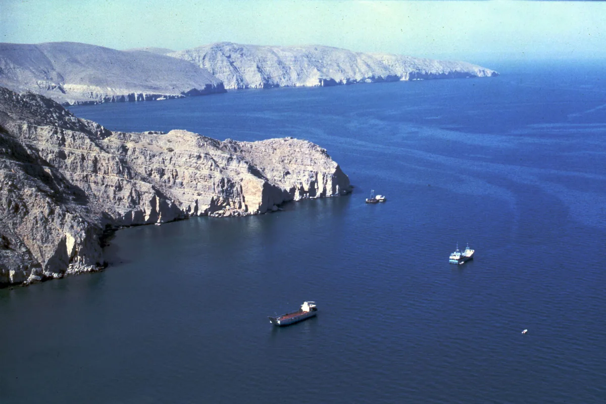 Iran Announces Closure of Strait of Hormuz, Sparking Geopolitical Crisis and Energy Market Turmoil