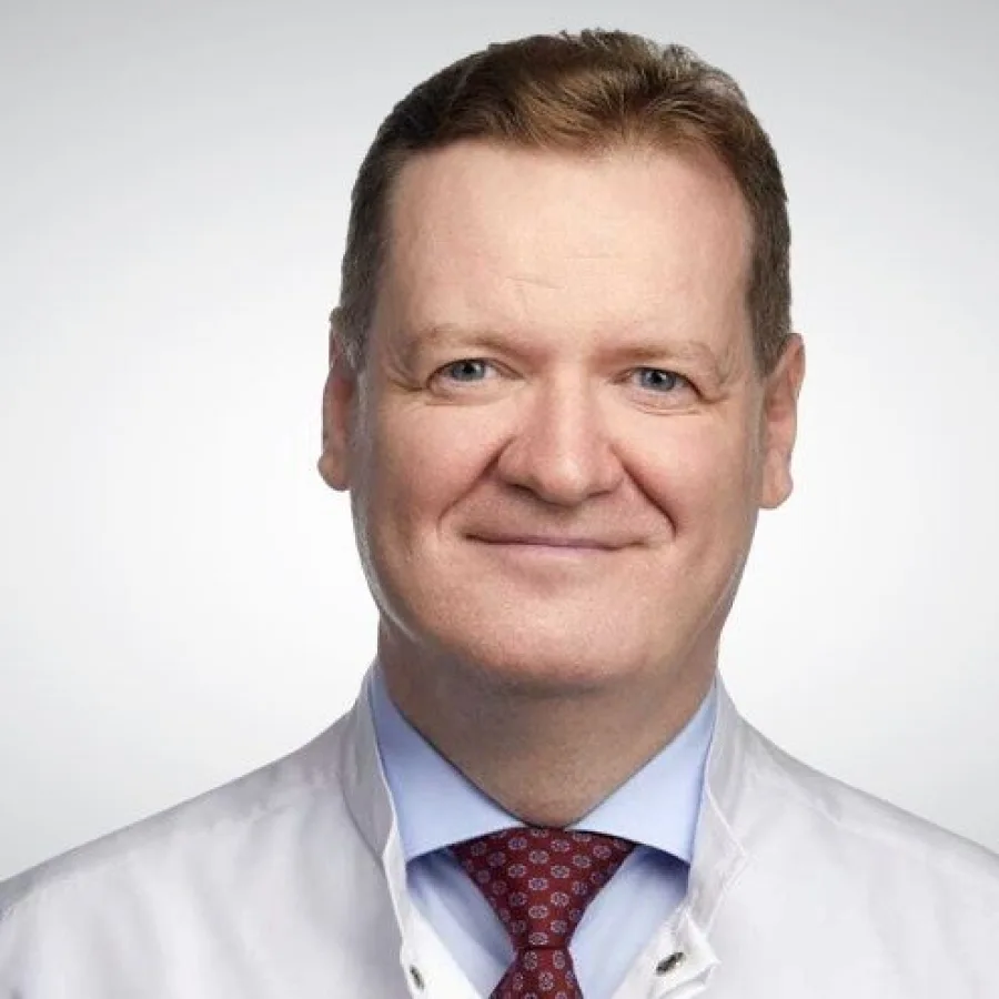 Hernia and Healthcare: An Unexpected Journey Through Russia's Medical System