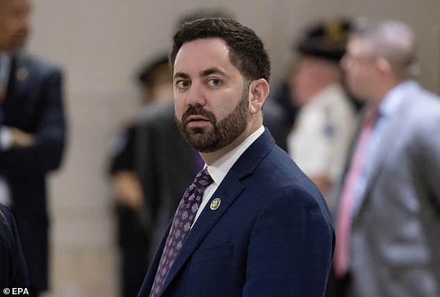 Congressman 'Limousine Lawler' Faces Backlash Over $150K in Lavish Campaign Spending