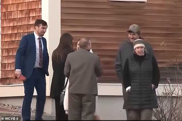 Floor Collapse During Wedding Traps 70, Injures 6 at New Hampshire Venue