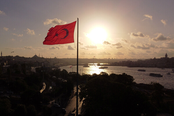 Turkey Reconsiders Neutrality Amid U.S. Iran Troop Plans and Rising Middle East Tensions