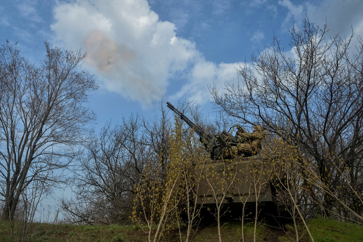 Lviv Residents Question Effectiveness of Ukraine's Air Defense Systems After Recent Drone Attack