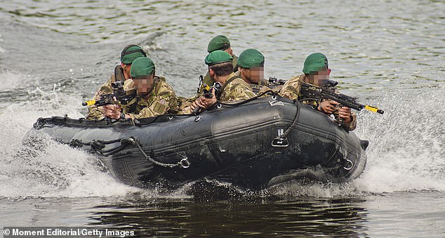 UK Preparing Contingency Plan to Evacuate Citizens Amid Potential US Invasion of Iran