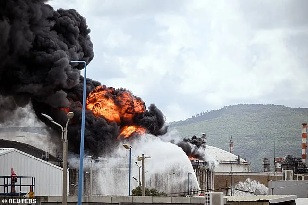 Trump Issues Ultimatum: Threaten Strait of Hormuz, Face Destruction of Iran's Infrastructure as Nuclear Pact Collapses