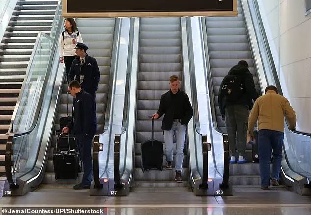 Dreadful Morning at Reagan National Airport After Deadly Plane and Helicopter Crash