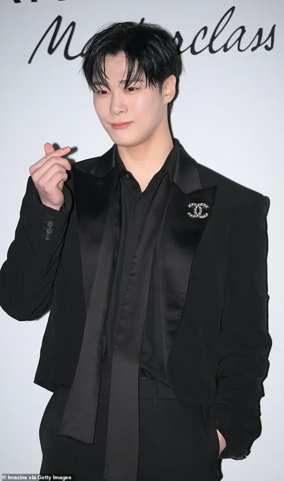 Devastated fans mourn K-drama star Kim Sae-Ron after her sudden death