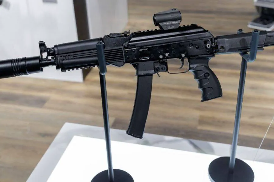 Kalashnikov Consortium starts supplying Russian Air Force with new submachine gun