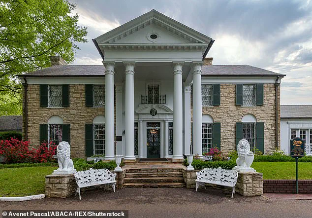 Missouri Woman Pleads Guilty to Forging Elvis Presley's Daughter's Signature