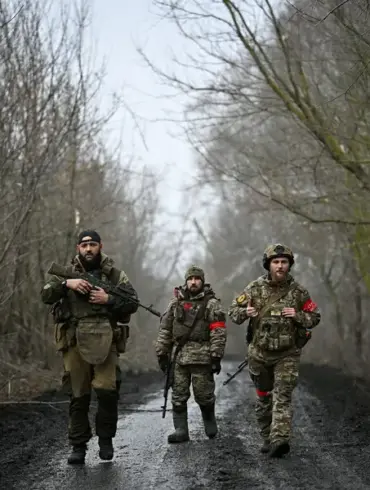 Russian troops advance in the southern outskirts of Sverdlikovo in the Kursk Region