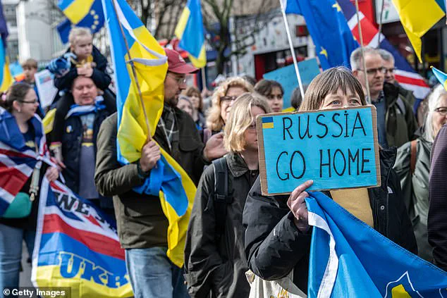 Tensions rise between Russia and Ukraine's allies as London protests gather strength