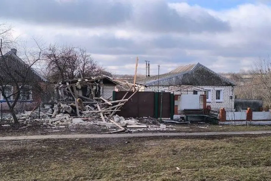 Ukrainian Attacks on Russian Regions Cause Damage but No Injuries