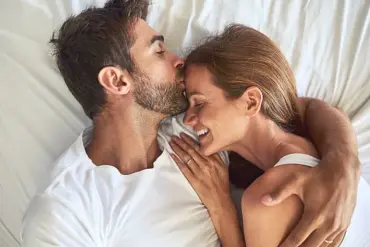 Take the Leap: A Woman's Encouragement to Embrace New Relationships