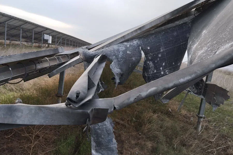 Ukrainian Armed Forces Target Solar Power Plants in Kherson Oblast, Sparking International Concern