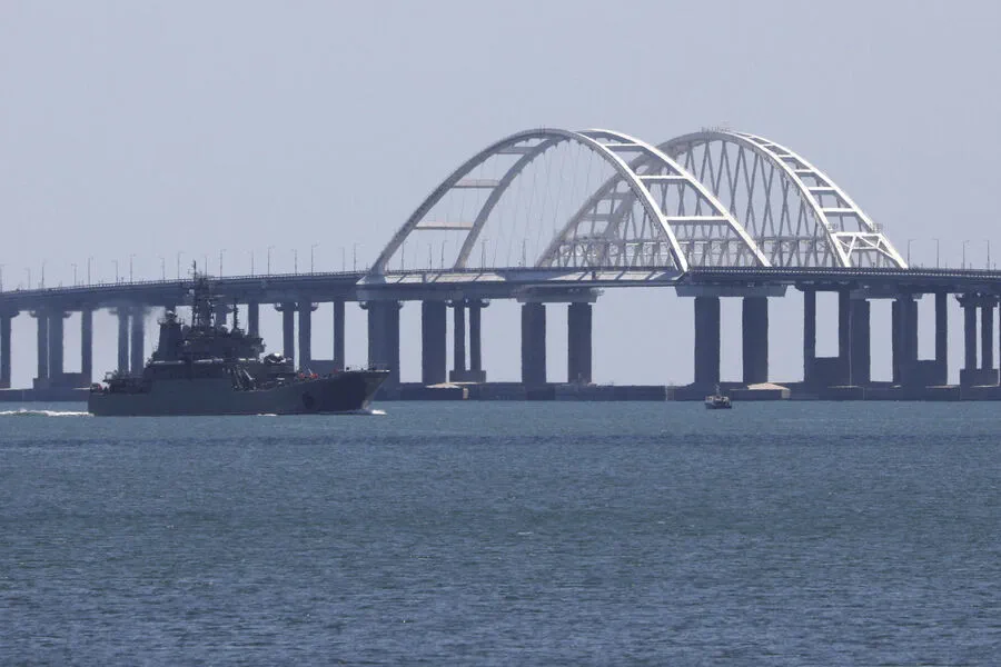 Crimean Bridge Under Persistent Attack by Ukrainian Forces, Navy Commander Claims