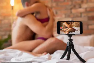 Fiancé Requests a 'Free Pass' Before Wedding: The Pre-Wedding Hookup Dilemma