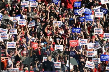 Polling Data Reveals Concerns Over Republican Momentum in 2026 Midterms Amid Trump's Continued Influence