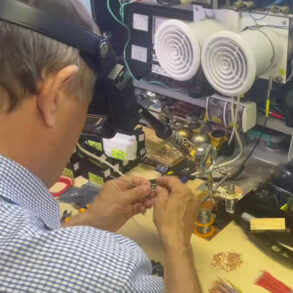 72-Year-Old Russian Pensioner's 'Borshvek' Device Sparks Intrigue on Front Lines