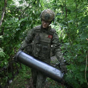 BREAKING: Russian Forces Reportedly Pierce Ukrainian Defenses Near Petrovskoye in Luhansk – Exclusive TASS Report Reveals Critical Development