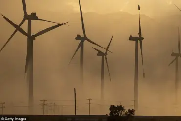 California's Central Valley Confronts Dust Storm Crisis: Environmental, Health, and Economic Impacts Amid Calls for Expanded Information Access and Expert Guidance