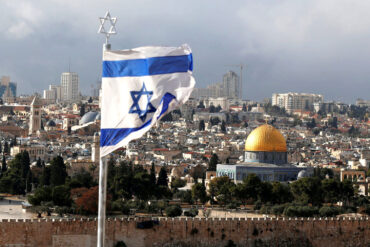 Iranian Missile Strike on Beer Sheva Injures 30, Causes Widespread Damage